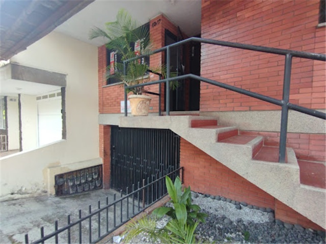 Local en Arriendo - Vista 2