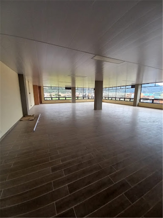Local en Arriendo - Vista 4