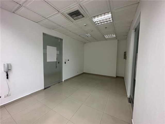 Oficina en Arriendo - Vista 4