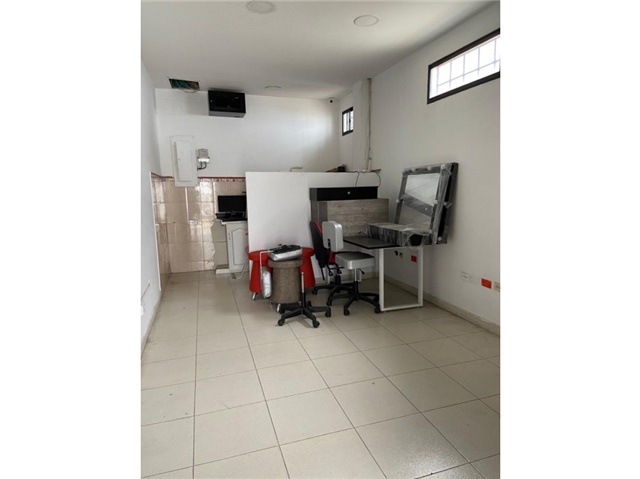 Local en Arriendo - Vista 3