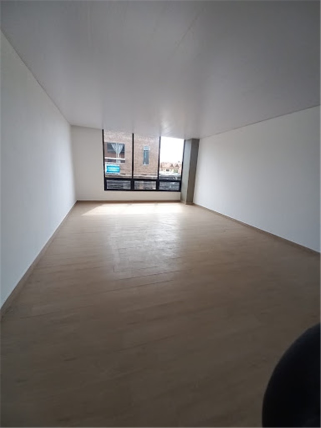 Local en Arriendo - Vista 2