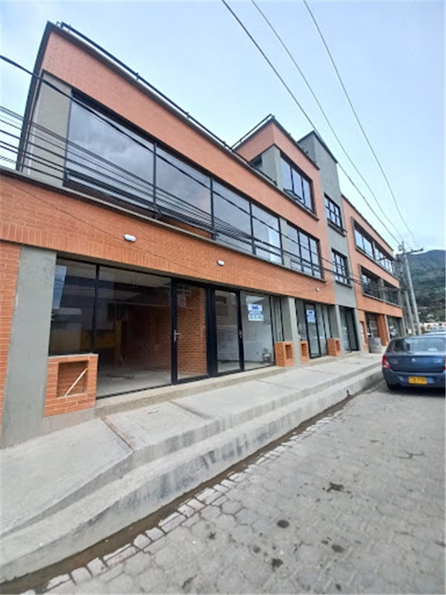 Local en Arriendo - Vista 4
