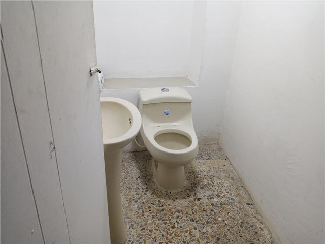 Local en Arriendo - Vista 5