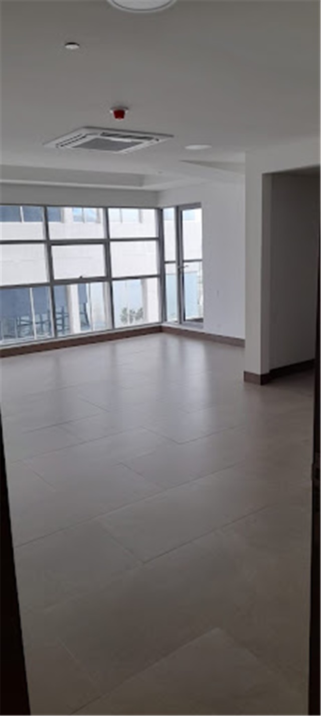 Oficina en arriendo en Bocagrande, Cartagena, 55 m² · foto 2 de 6