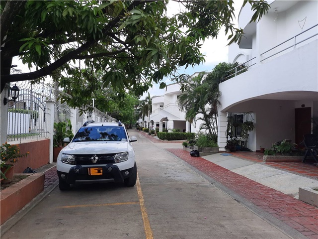 Casa en venta en La Castellana, Montería · foto 3 de 23