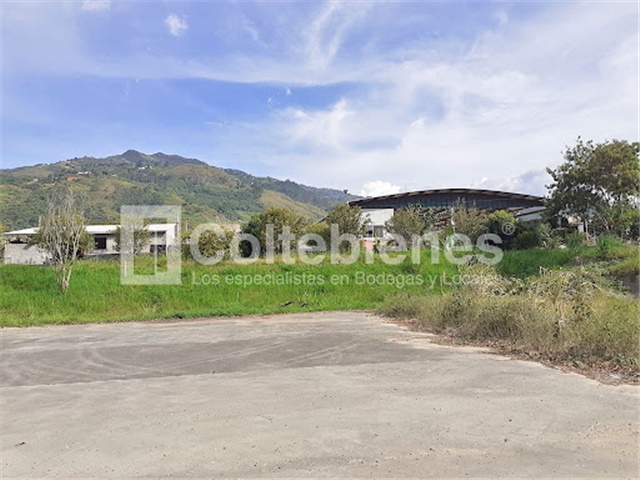 Lote en arriendo en La Navarra, Copacabana · foto 5 de 13