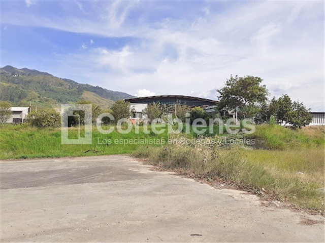 Lote en arriendo en La Navarra, Copacabana · foto 13 de 13