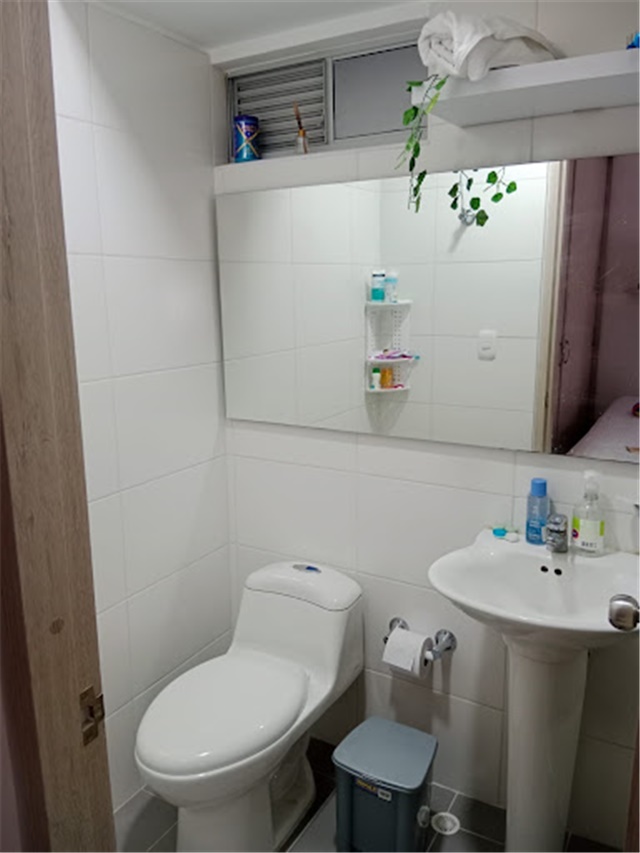 Apartamento de 3 alcobas en venta en Centro, Girón, 66 m² · foto 12 de 12