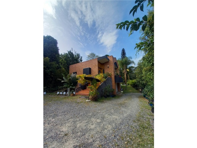 House in Envigado, Valle de Aburrá - View 2