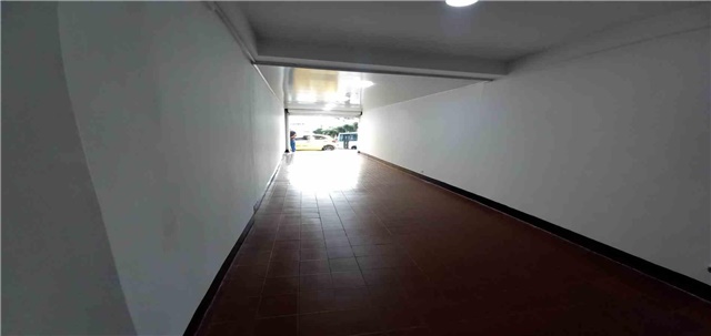 Local en Arriendo - Vista 2