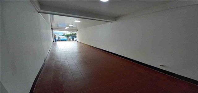 Local en Arriendo - Vista 3