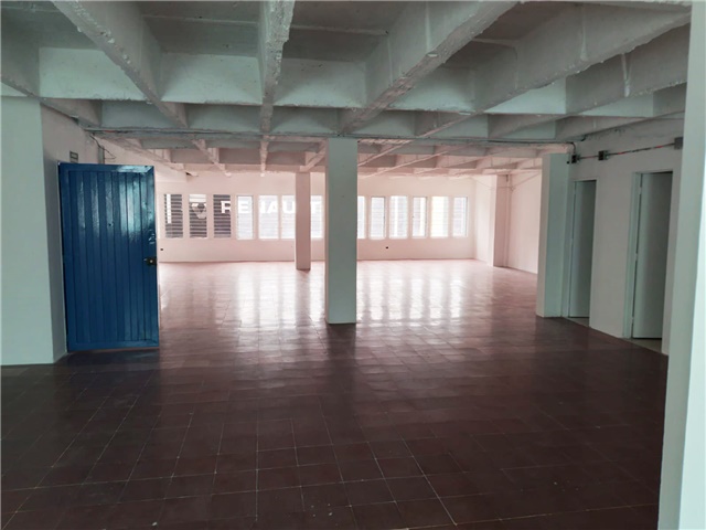Oficina en arriendo en La Candelaria, Medellín, 200 m² · foto 2 de 16