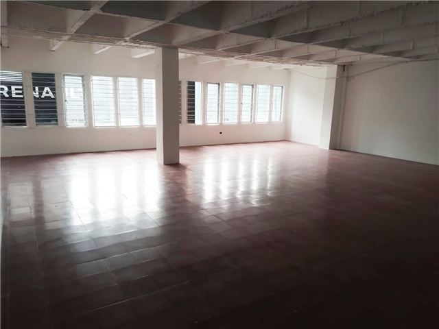 Oficina en arriendo en La Candelaria, Medellín, 200 m² · foto 3 de 16