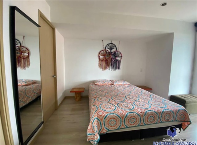Apartamento en venta en Loma De Las Brujas, Envigado · foto 8 de 10