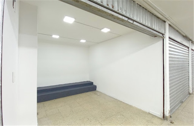 Local en arriendo en La Candelaria, Medellín, 10 m² · foto 11 de 11