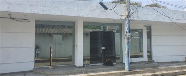 Local en Arriendo - Vista 2