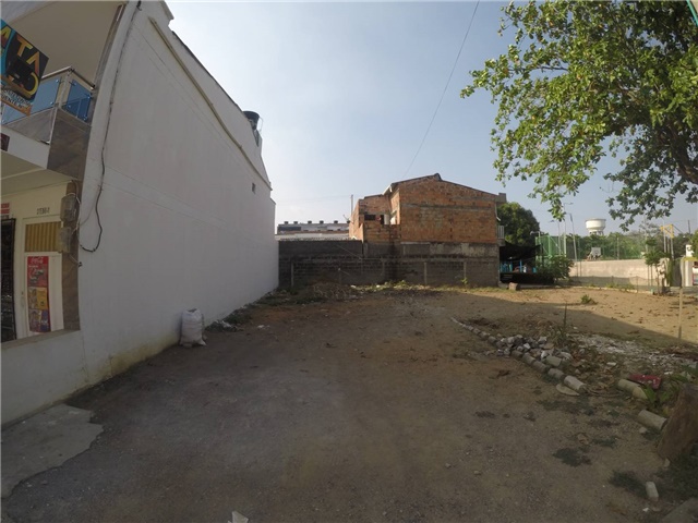 Lote en venta en El Puente, Montería, 105 m² · foto 3 de 4