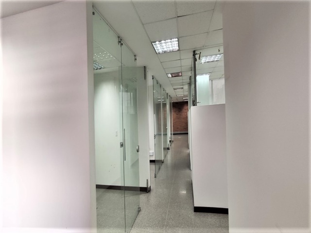 Oficina en Arriendo - Vista 2