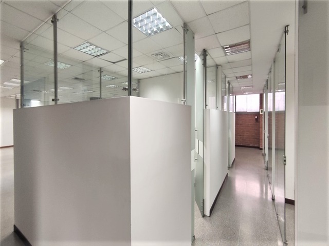 Oficina en Arriendo - Vista 3
