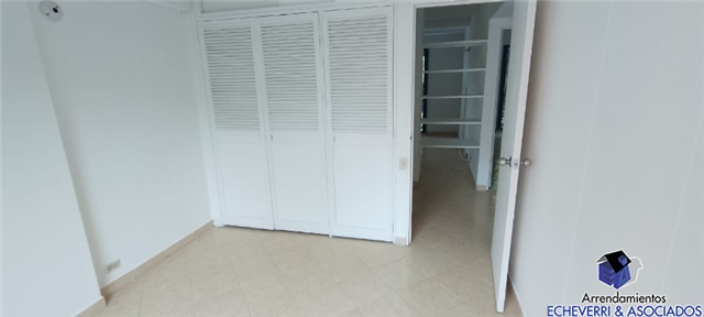 Apartamento en venta en Loma Del Escobero, Envigado · foto 10 de 15