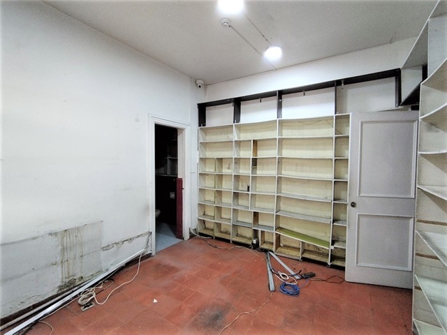 Local en arriendo en Villa Nueva, Medellín, 310 m² · foto 12 de 17