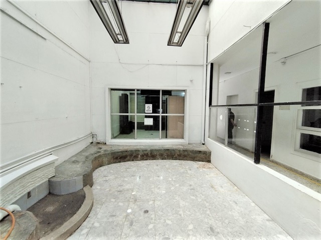 Local en arriendo en Villa Nueva, Medellín, 310 m² · foto 15 de 17