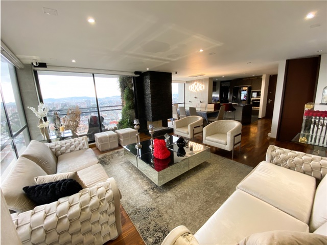 Piso – Bogotá D.C., Los Cedros, Localidad Usaquén