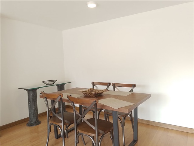 Apartamento en arriendo en Los Balsos No.2, Medellín · foto 7 de 17