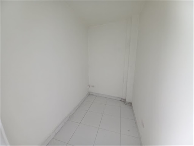 Local en Arriendo - Vista 4