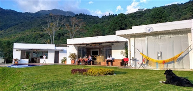 Casa de 4 alcobas en venta en Niquia, Bello, 320 m² · foto 5 de 7