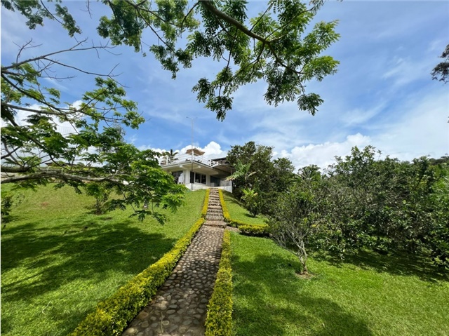 Piso – Dagua - Vista 2