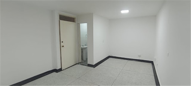 Oficina en Arriendo - Vista 2