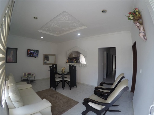 Casa de 4 alcobas en venta en Las Viñas, Montería, 120 m² · foto 4 de 18
