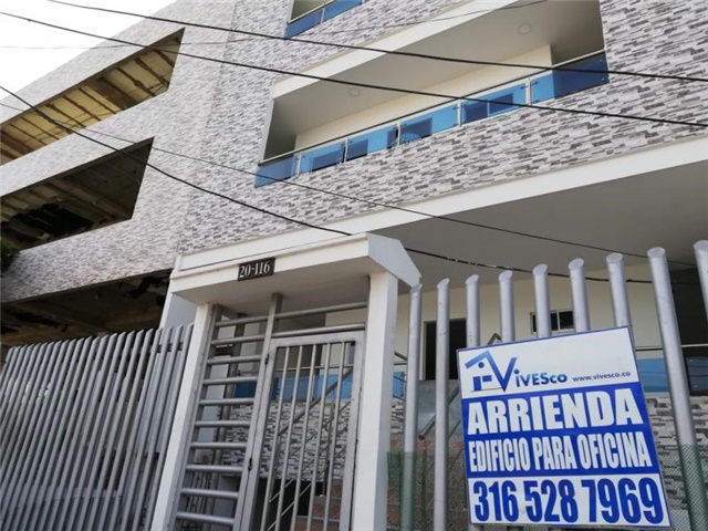 Edificio en Arriendo - Más