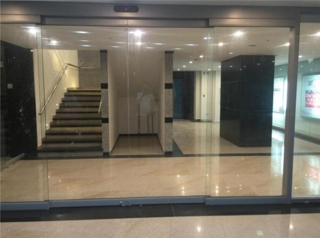 Local en Arriendo - Vista 5