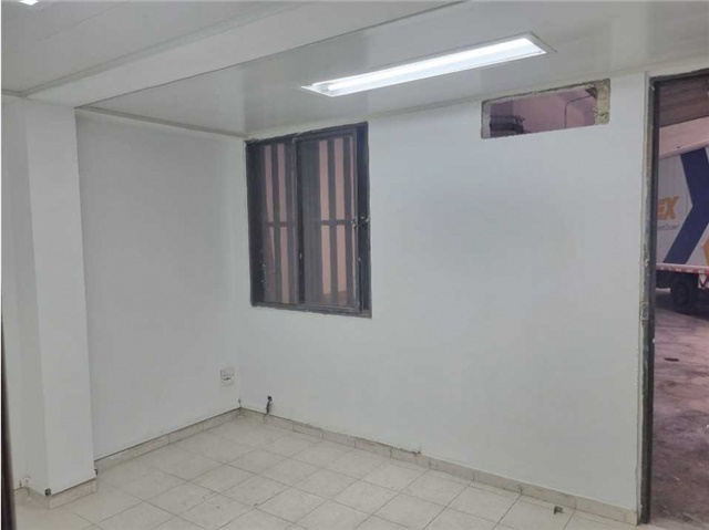 Bodega en Arriendo - Más