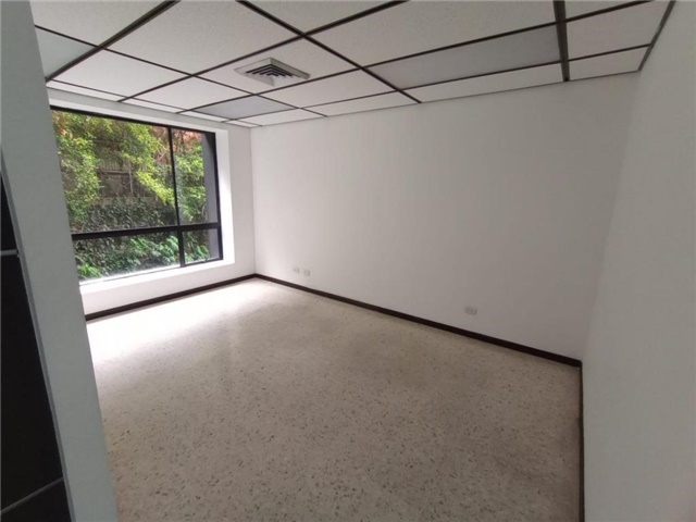Oficina en Arriendo - Vista 3