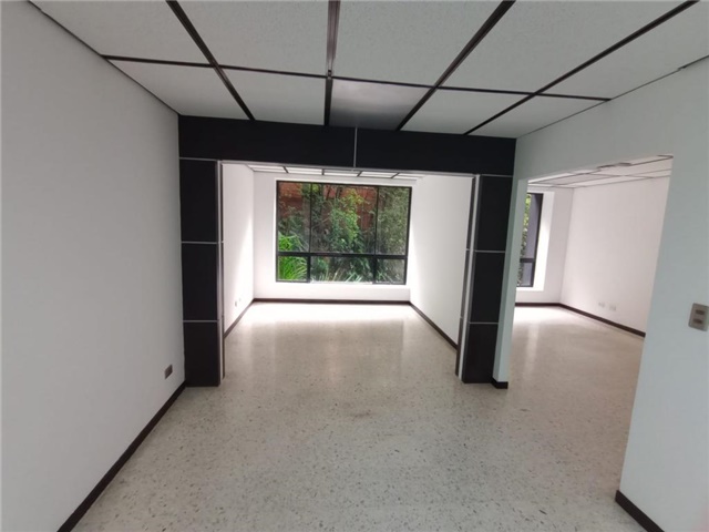 Oficina en Arriendo - Vista 4