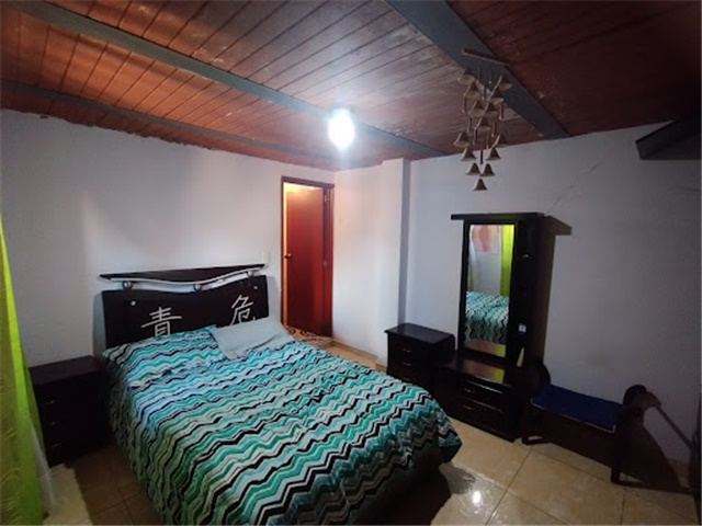 Casa de 5 alcobas en venta en La Paz, Bogotá, 268 m² · foto 8 de 24