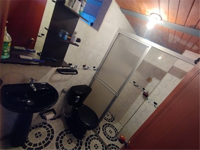Casa de 5 alcobas en venta en La Paz, Bogotá, 268 m² · foto 9 de 24
