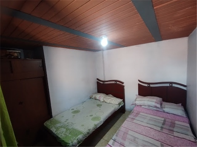 Casa de 5 alcobas en venta en La Paz, Bogotá, 268 m² · foto 12 de 24