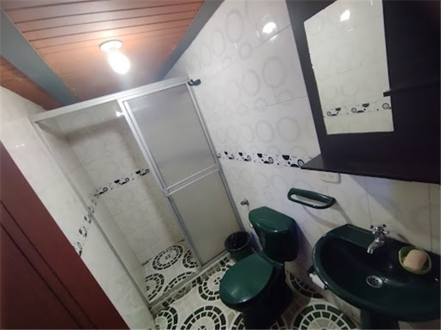 Casa de 5 alcobas en venta en La Paz, Bogotá, 268 m² · foto 13 de 24