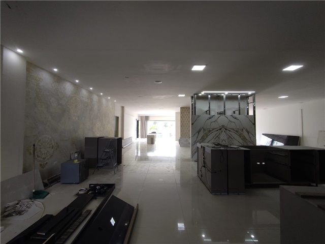 Local en Arriendo - Vista 3