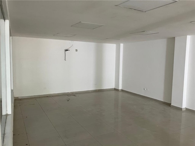 Local en Arriendo - Vista 4