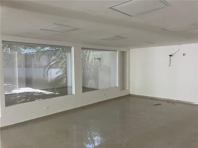 Local en Arriendo - Vista 5