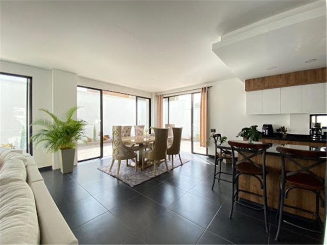 Casa de 4 alcobas en venta en Las Mercedes, Jamundí, 320 m² · foto 3 de 24