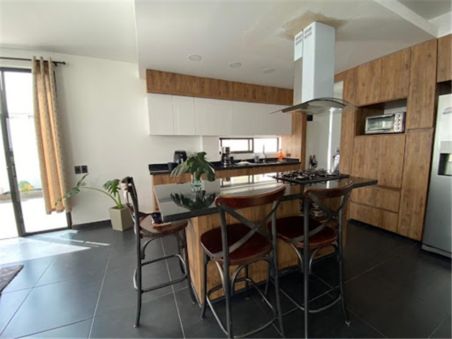 Casa de 4 alcobas en venta en Las Mercedes, Jamundí, 320 m² · foto 5 de 24