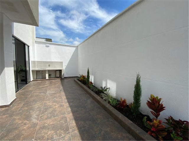 Casa de 4 alcobas en venta en Las Mercedes, Jamundí, 320 m² · foto 8 de 24