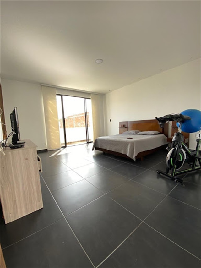 Casa de 4 alcobas en venta en Las Mercedes, Jamundí, 320 m² · foto 21 de 24