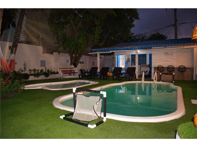 Casa de 2 alcobas en venta en Manzanillo, Cartagena, 250 m² · foto 2 de 19